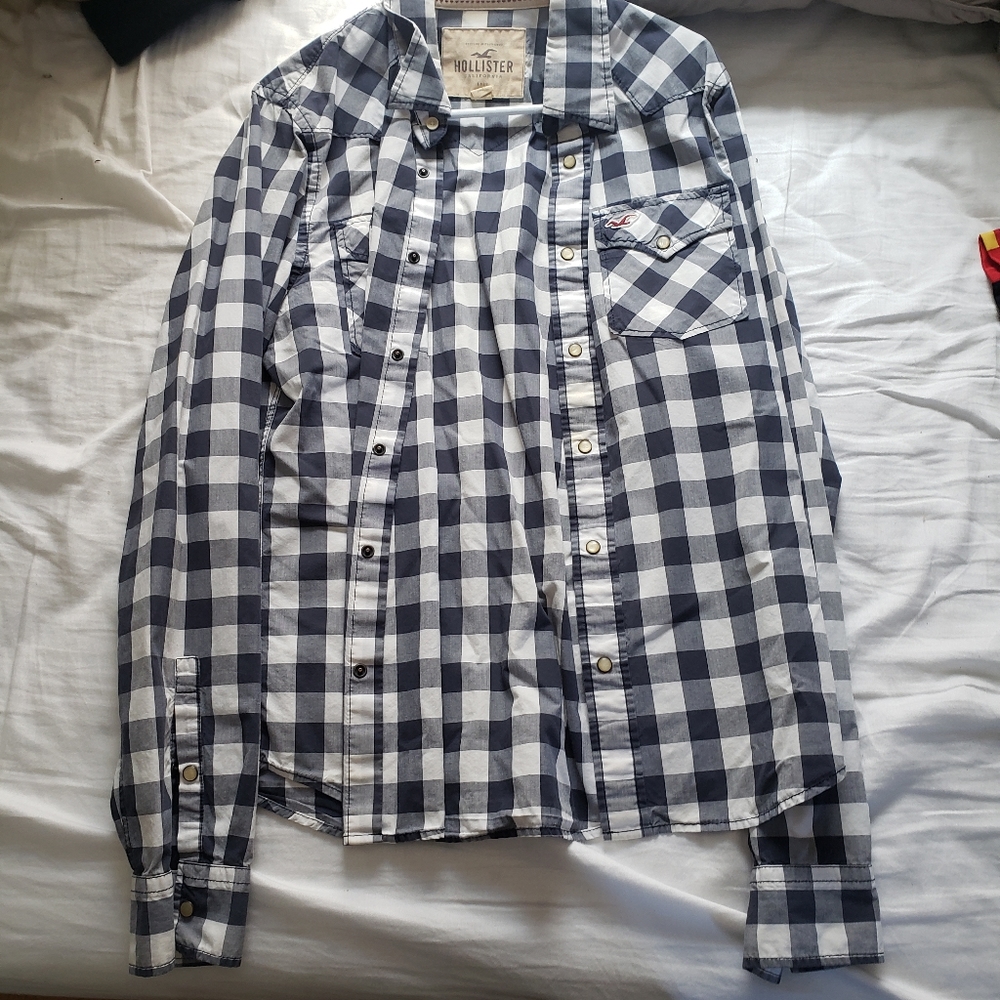 Hollister button down